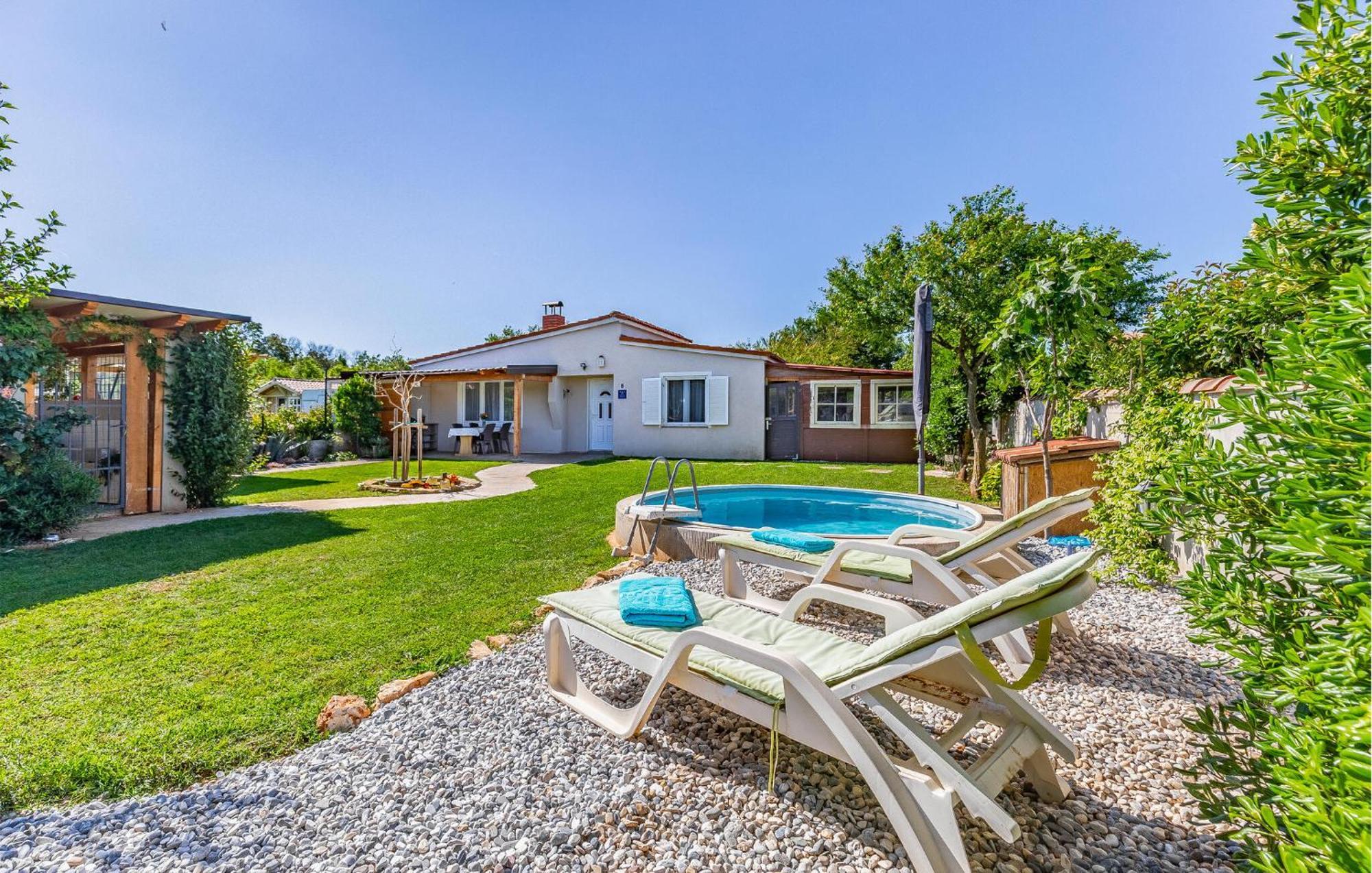 Beautiful Home In Skatari With Kitchen Pola Esterno foto