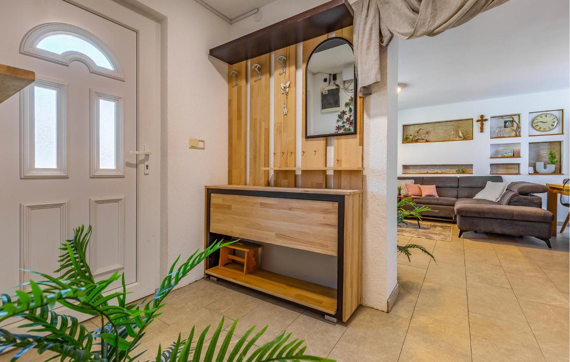 Beautiful Home In Skatari With Kitchen Pola Esterno foto